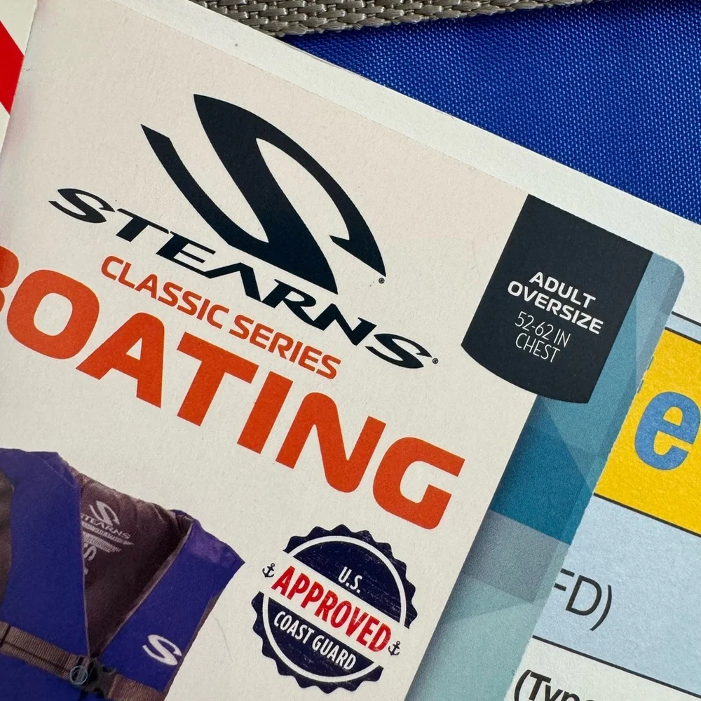 Adult Stearns Classic Series Boating Life Vest Universal Blue Model 2001